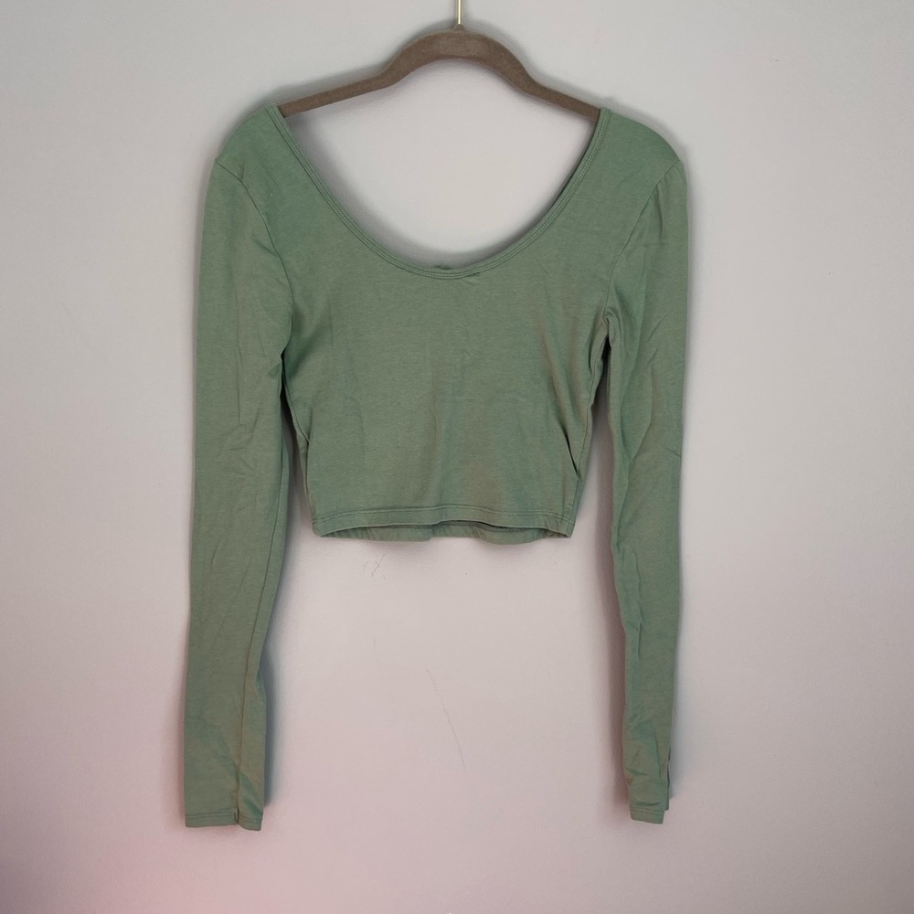 Aeropostale Green Long Sleeve Top - Picture 2 of 3